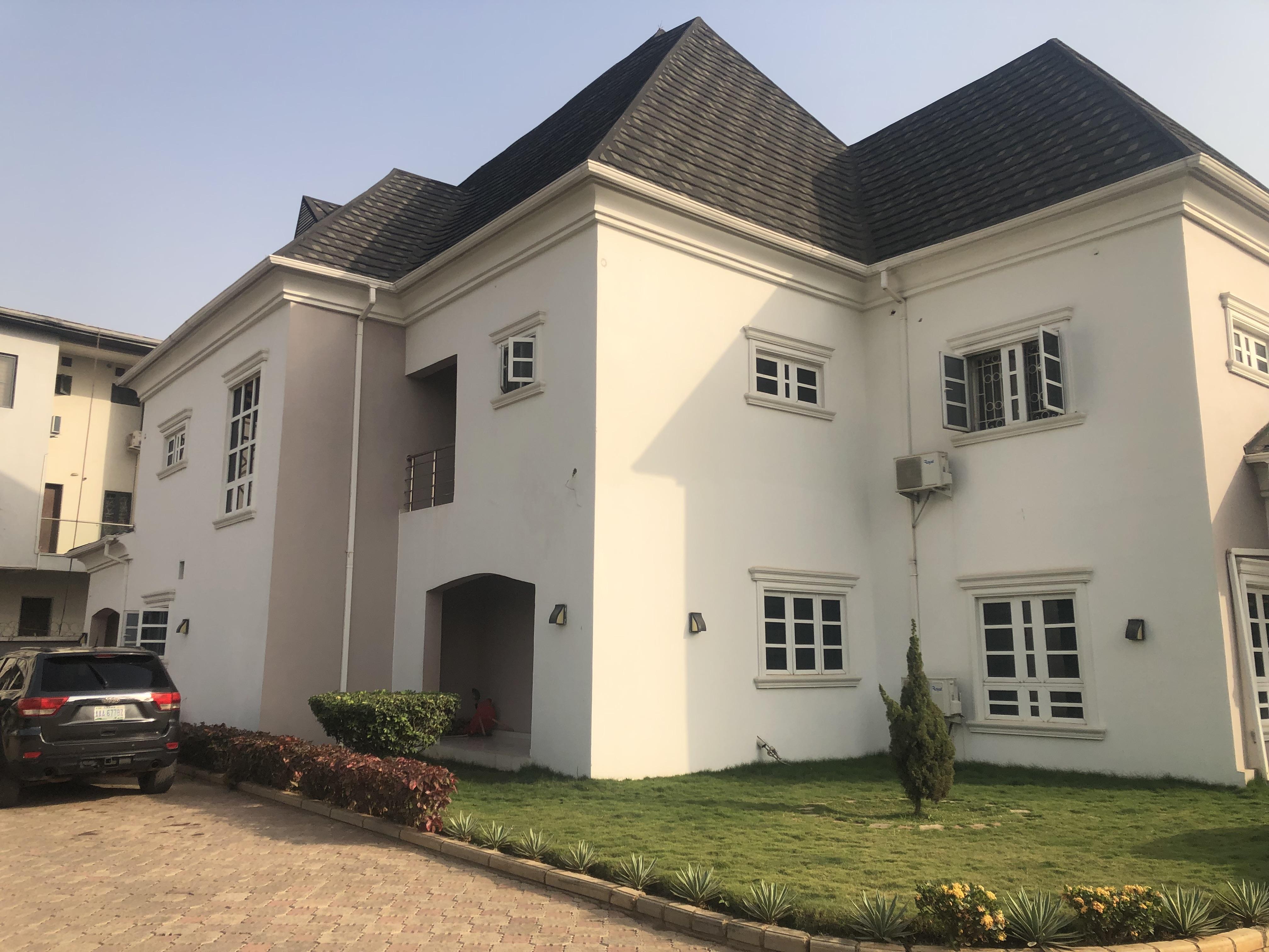 6 Bedroom Mansion with Penthouse and 2 bedroom guest chalet